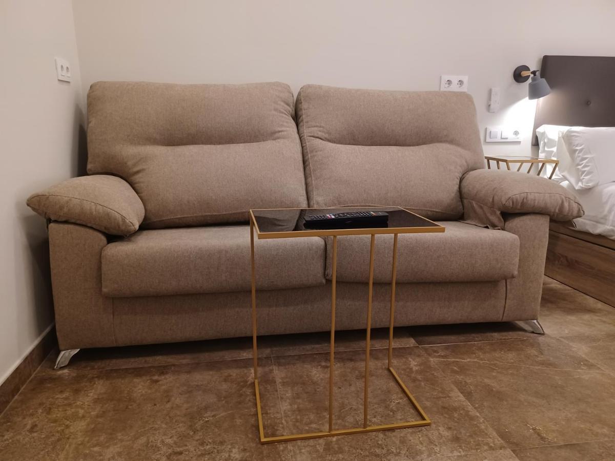 Apartamento Acogedor Junto A Calle Betis, Triana-Los Remedios Sevilha Exterior foto