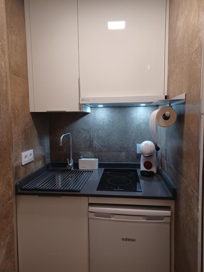 Apartamento Acogedor Junto A Calle Betis, Triana-Los Remedios Sevilha Exterior foto